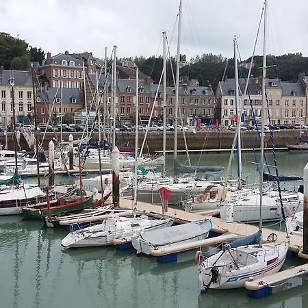 Duplex Situe Dans Le Centre De St Valery En Caux Saint-Valery-en-Caux Exterior foto