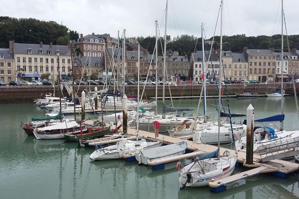 Duplex Situe Dans Le Centre De St Valery En Caux Saint-Valery-en-Caux Exterior foto